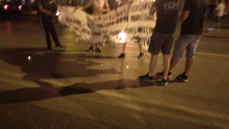 Αποφασίζει ημερομηνία εκλογών ο Α.Τσίπρας: Καζάνι που βράζει η Θεσ/κη λόγω Σκοπιανού – Αλγερινός μαχαίρωσε Μακεδόνα – Διαξιφισμοί με αναρχικούς – Ντου στο Δημαρχείο